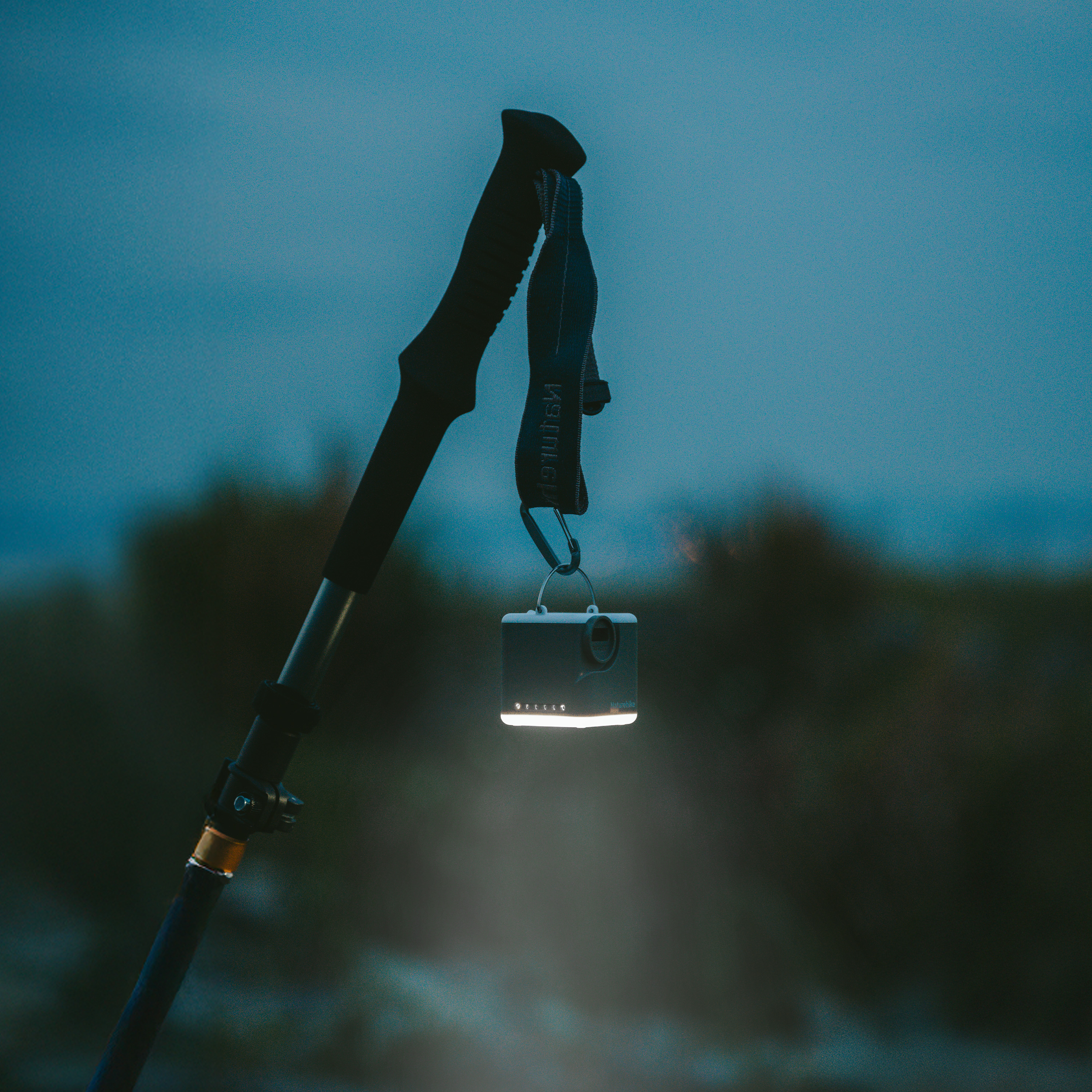 Naturehike Wind mini 2 kompresor/pumpa so svetlom 104g - zelená